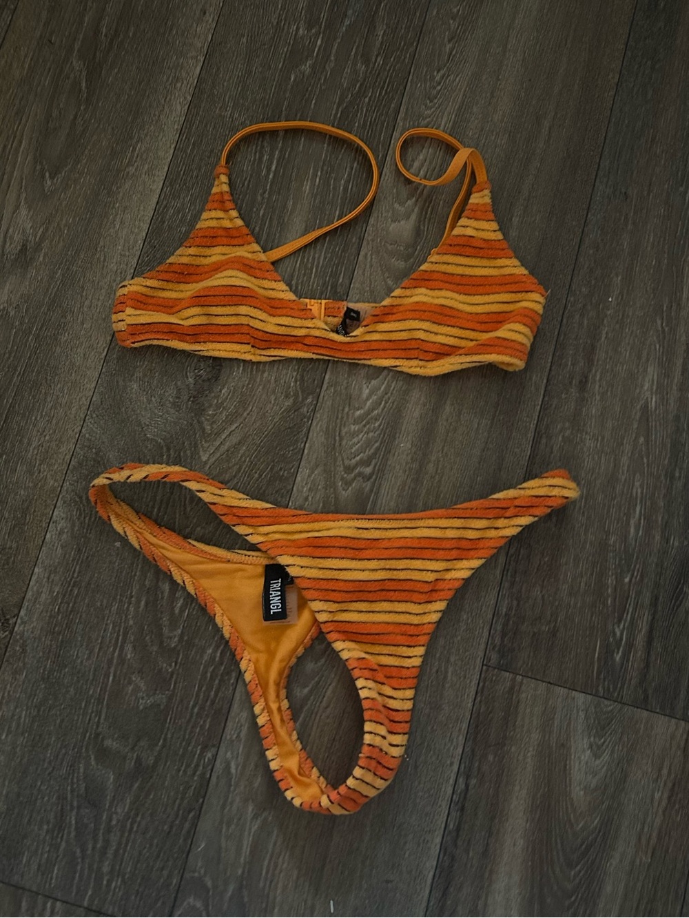 triangl maia reini set - Picture 2 of 8